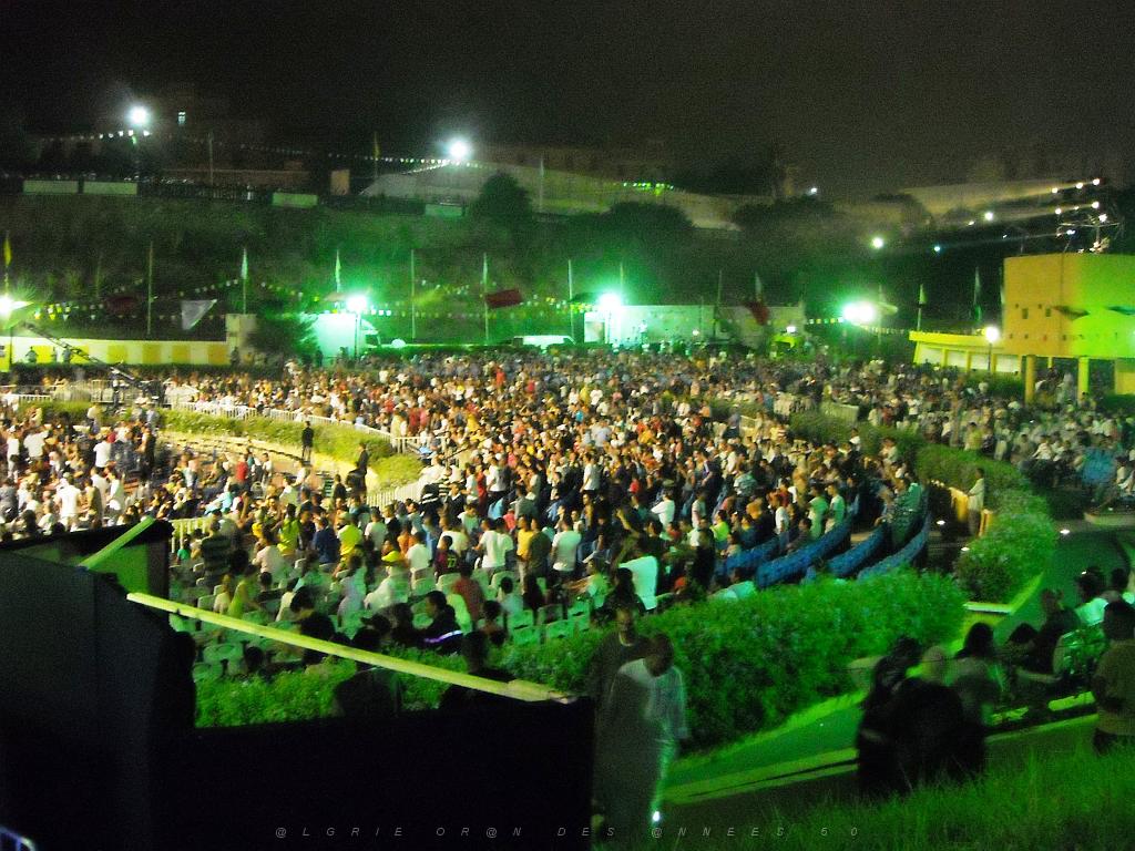 ORAN 2009 JUILLET théâtre de verdure 8.jpg